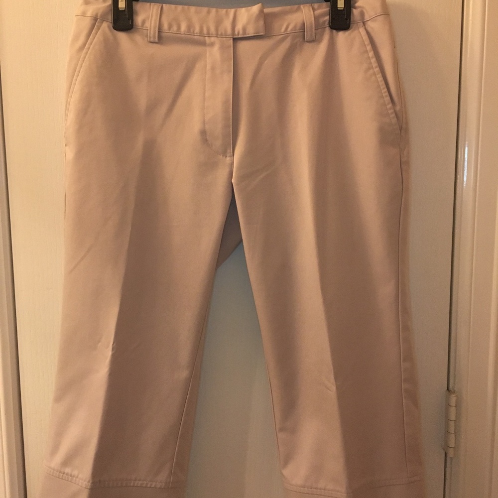 Khaki Golf Capris
